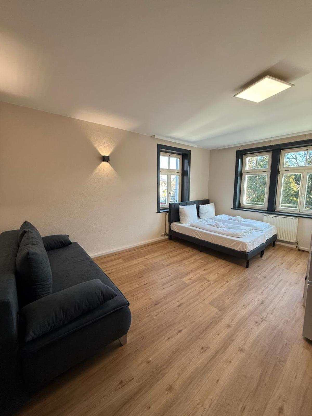 Crown Living Villa Blumenau Studios, Smarttv, Parkplatz Lustenau Exterior photo