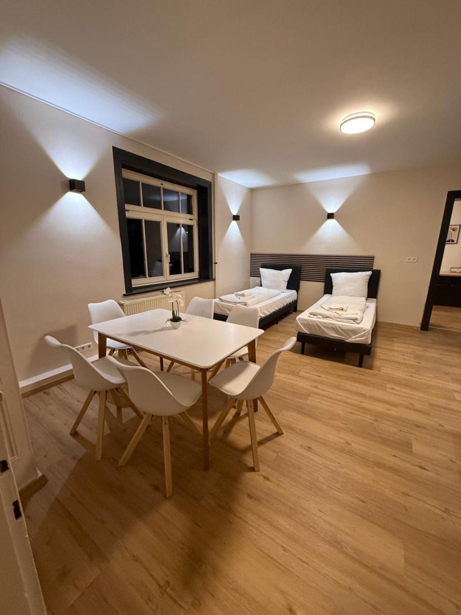 Crown Living Villa Blumenau Studios, Smarttv, Parkplatz Lustenau Exterior photo