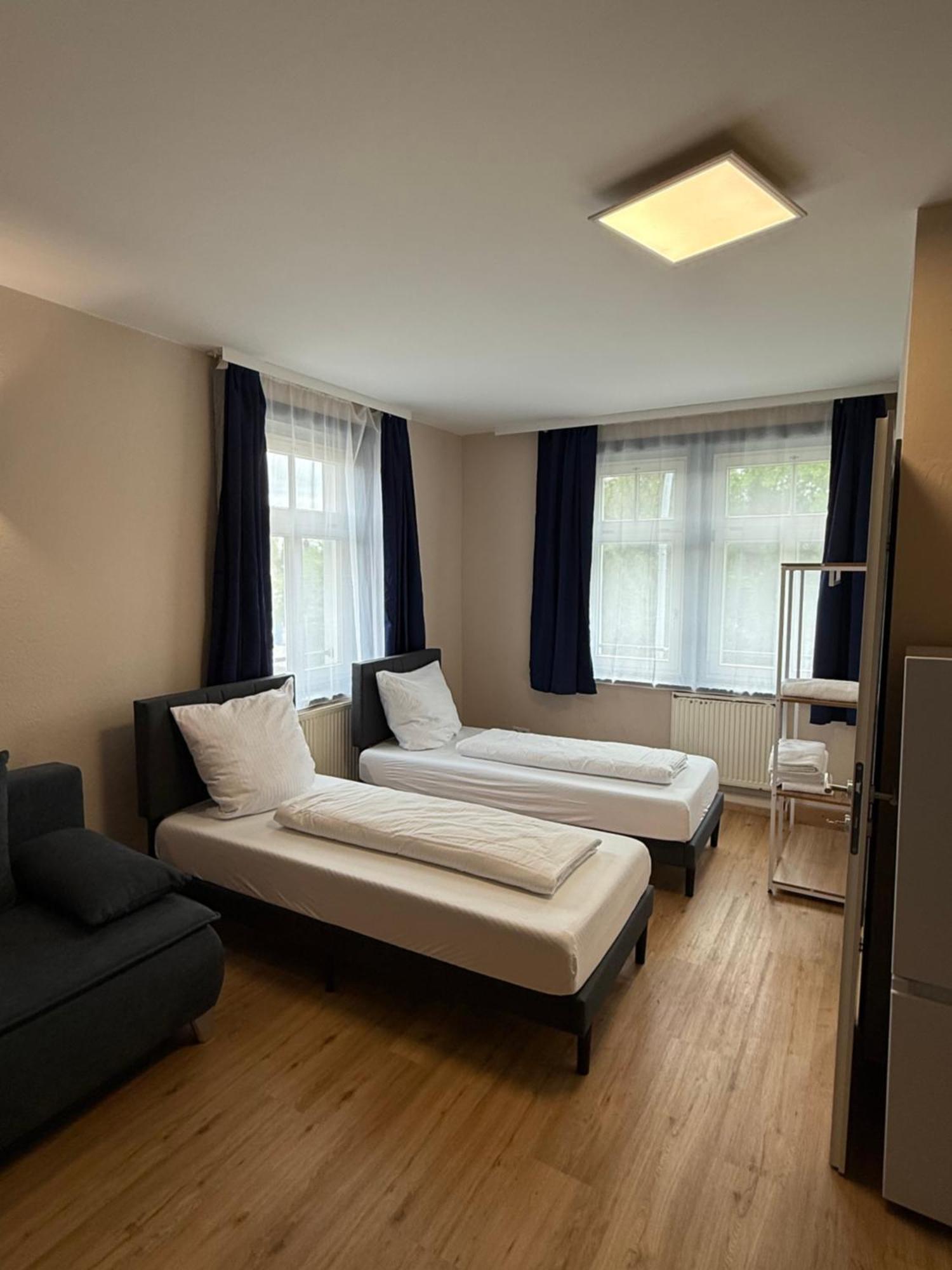 Crown Living Villa Blumenau Studios, Smarttv, Parkplatz Lustenau Exterior photo