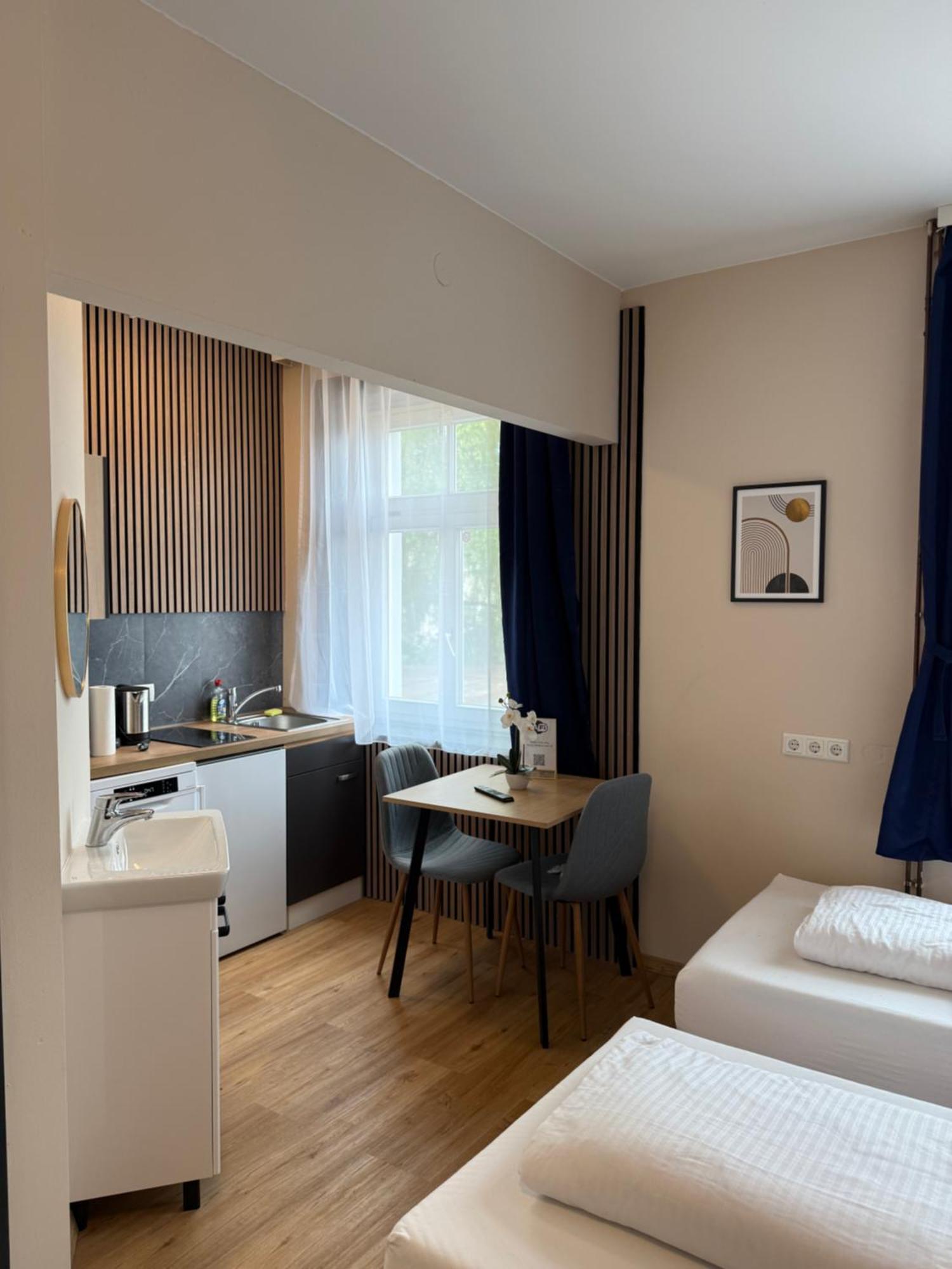 Crown Living Villa Blumenau Studios, Smarttv, Parkplatz Lustenau Exterior photo
