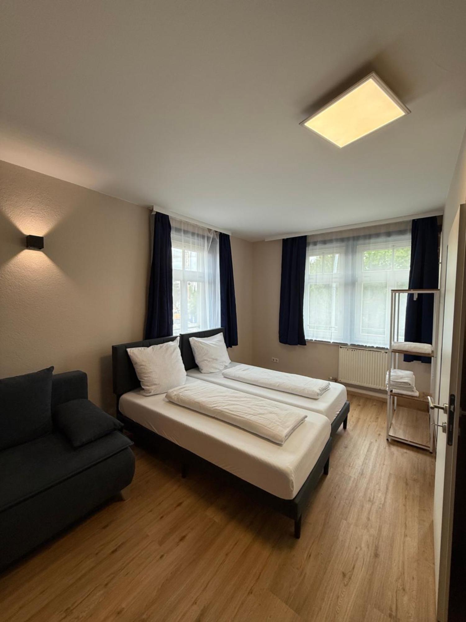Crown Living Villa Blumenau Studios, Smarttv, Parkplatz Lustenau Exterior photo