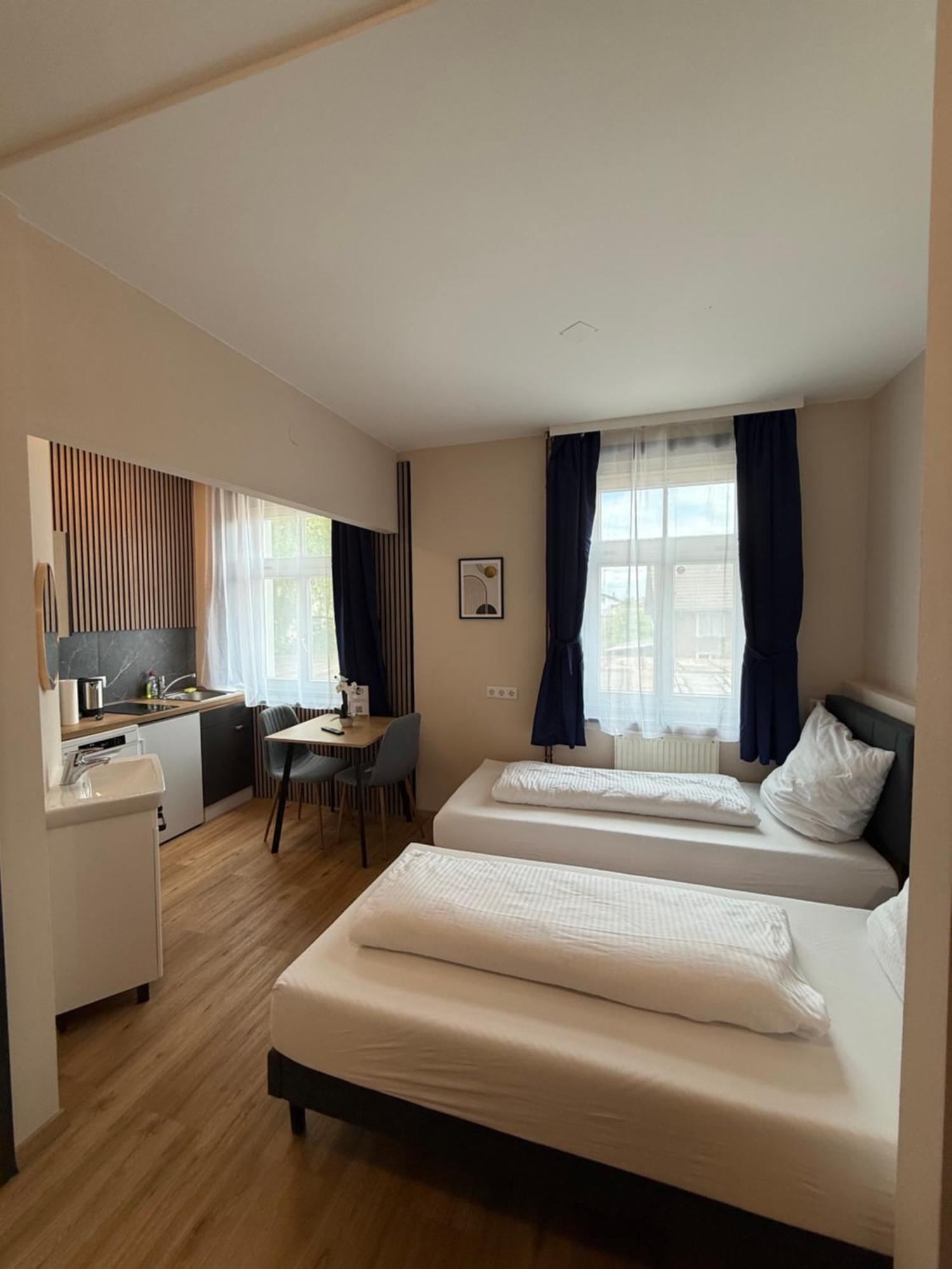 Crown Living Villa Blumenau Studios, Smarttv, Parkplatz Lustenau Exterior photo